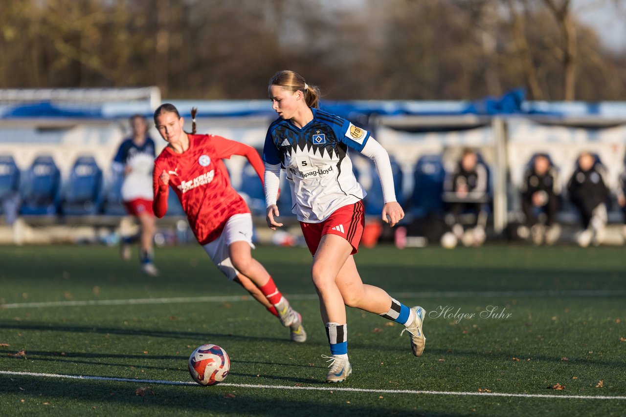 Bild 230 - wBJ Hamburger SV - Holstein Kiel : Ergebnis: 8:0